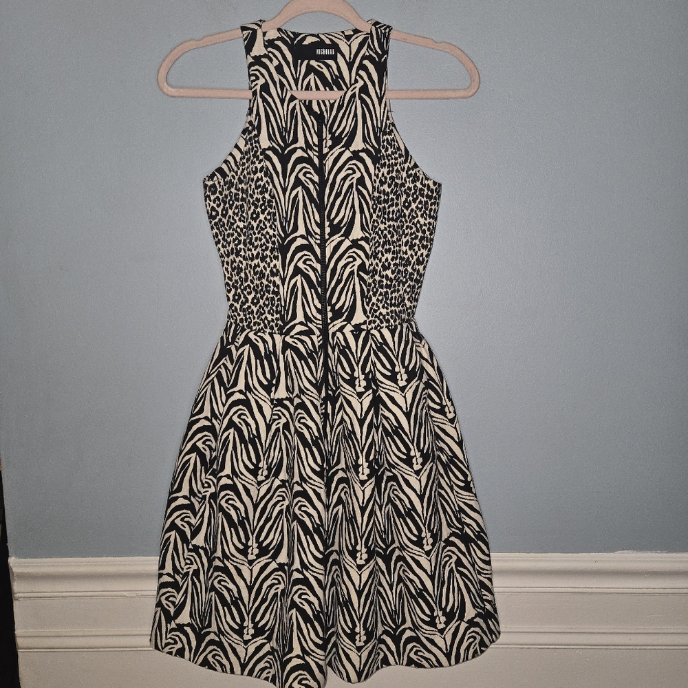 NICHOLAS Animal Print Front Zip Black White Sleeveless Mini Dress Size 0